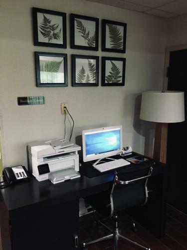 Hotel Sleep Inn West