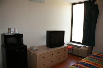 Hotel Palm Tree Extended Stay - Macon