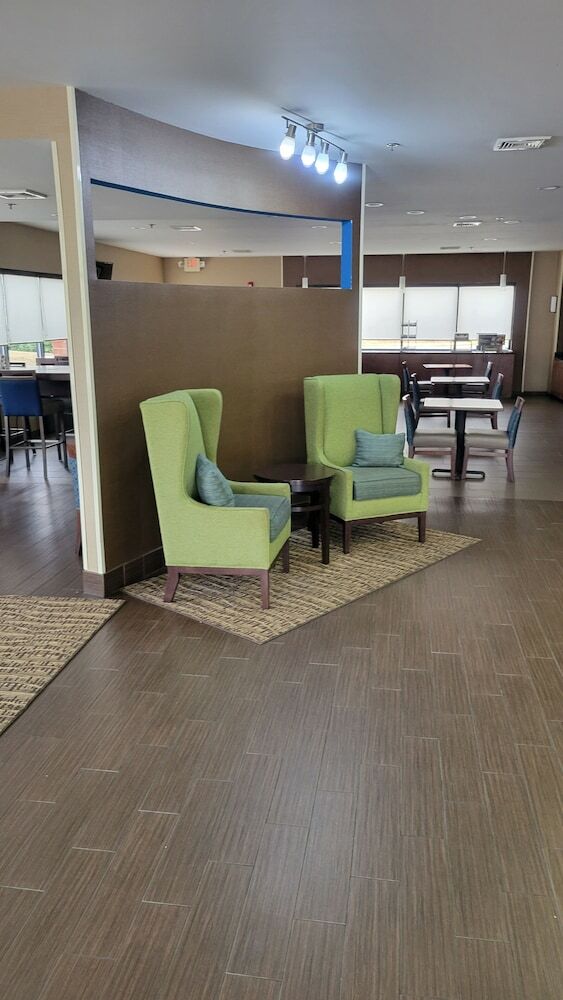 Hotel Comfort Suites Macon