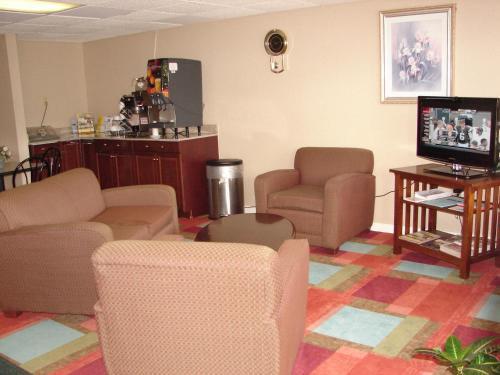 Motel Royal Inn - Anniston