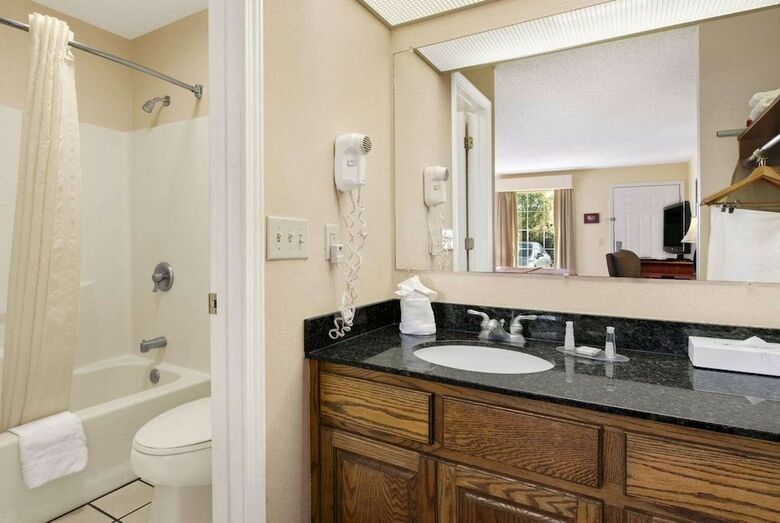 Hotel Baymont Inn & Suites - Eufaula