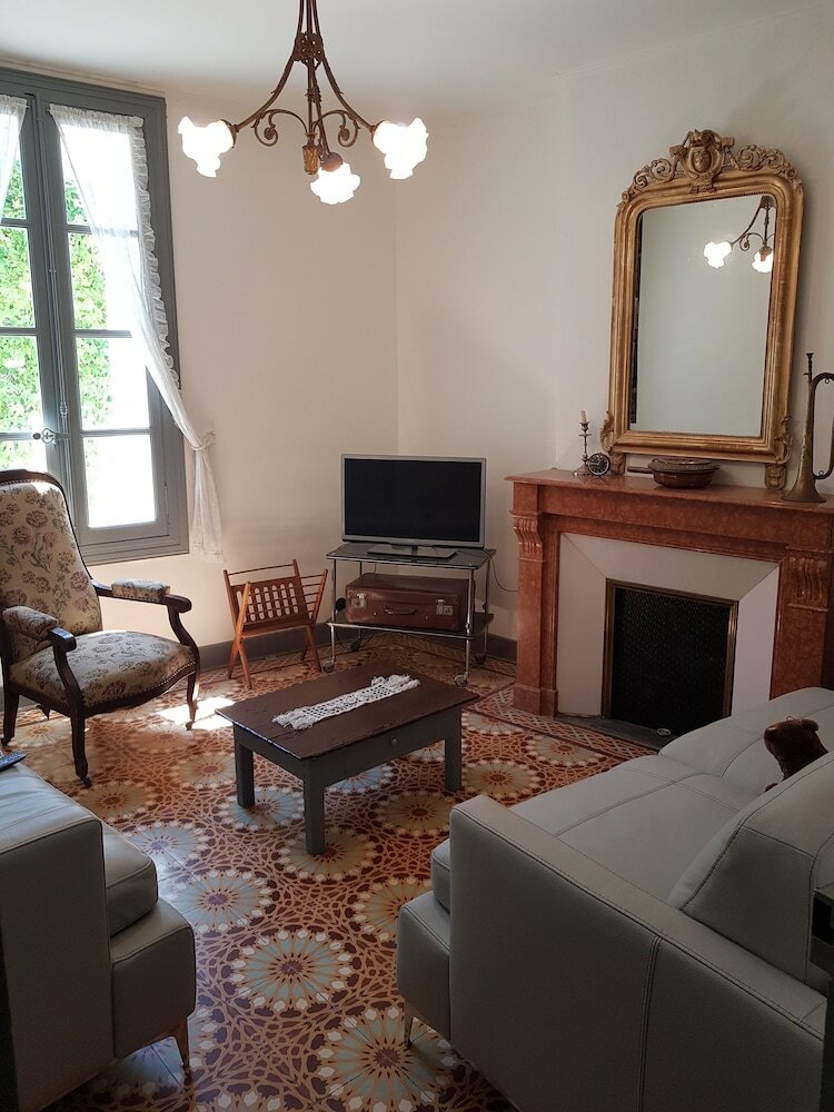 Hotel Maison Vigneronne Loizo