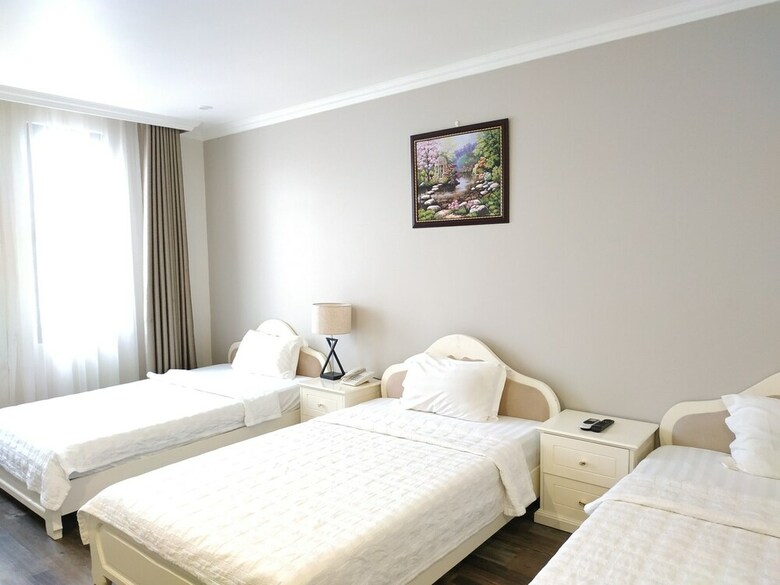 Ngoc Lan Ha Long Hotel