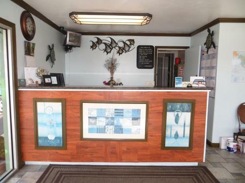 Motel Aqua Breeze Inn