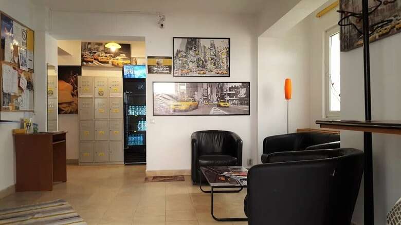 Hostal Taxi Hostel
