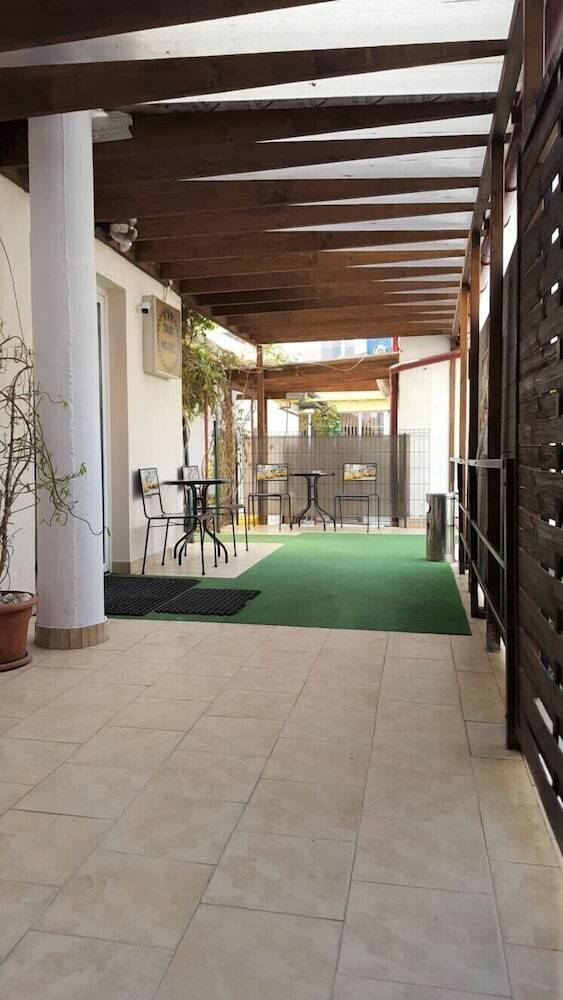 Hostal Taxi Hostel