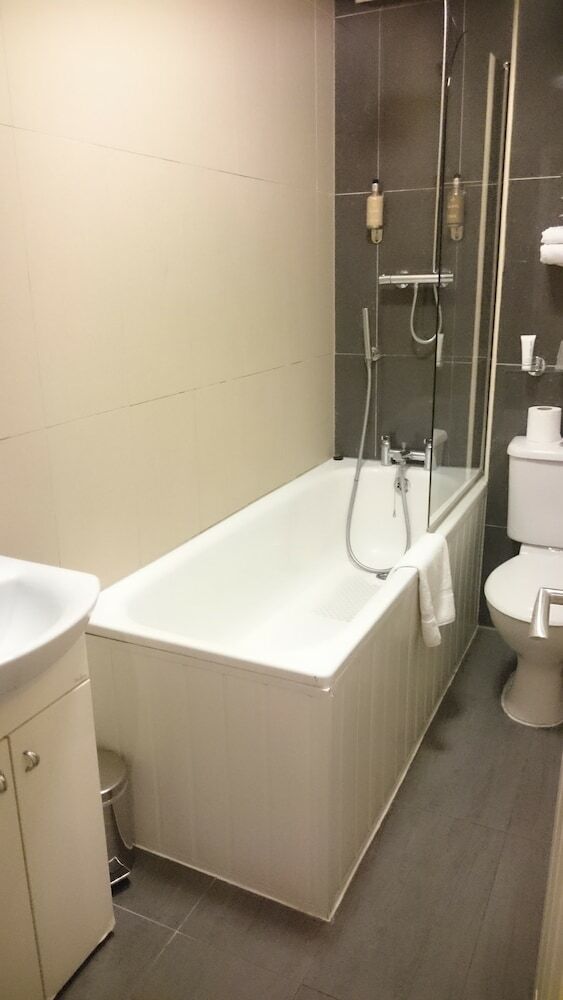 Apartamentos Maitrise Suites