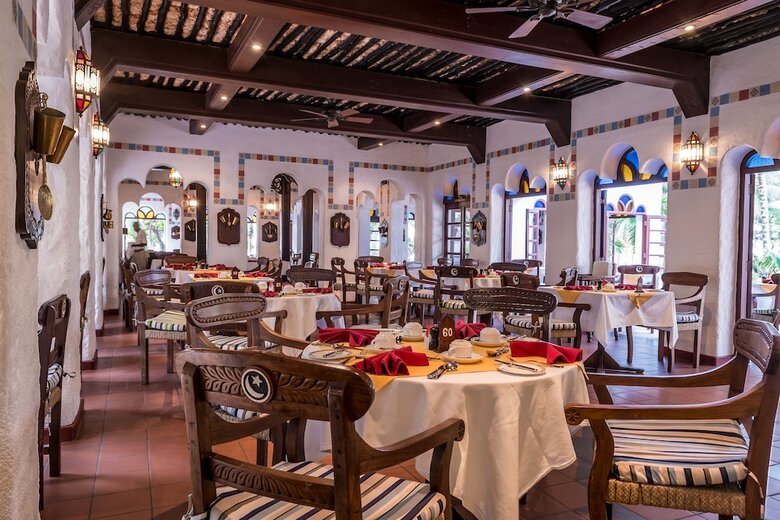 Hotel Serena Beach Resort And Spa