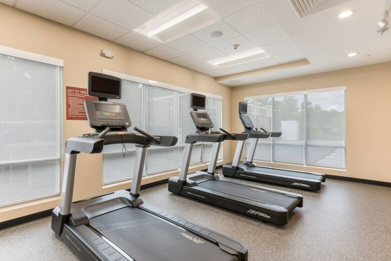 Hotel Towneplace Suites By Marriott Greensboro Coliseum Area