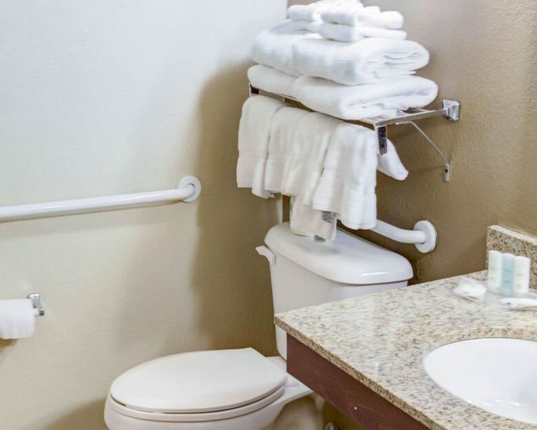 Hotel Comfort Suites Omaha