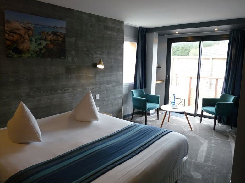 Hotel H�tel Des Rochers