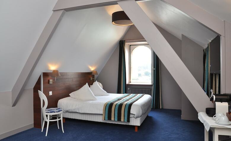 Hotel H�tel Des Rochers