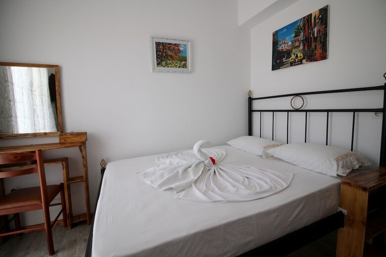 Cakalli Hotel