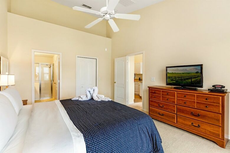 Fabulous 3 Bed Villa With Private Oversized Pool - 293