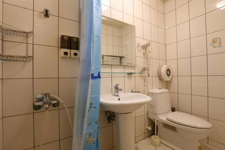 Hotel Tabo House