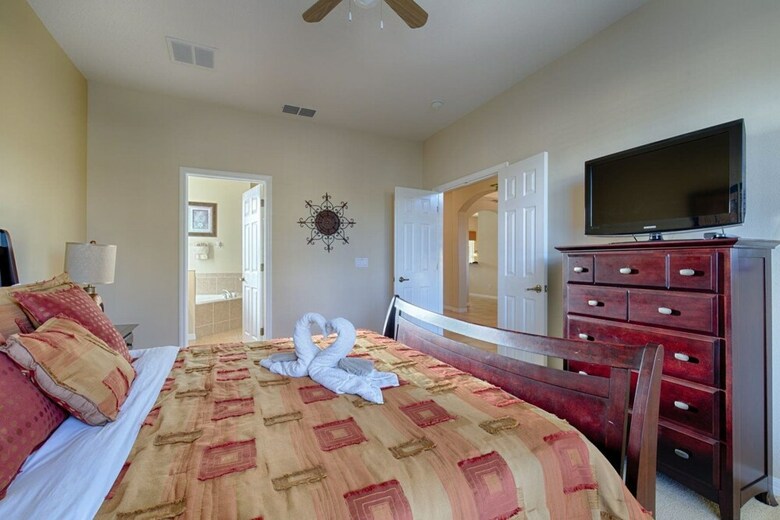 Beautifully Positioned Lake View Home