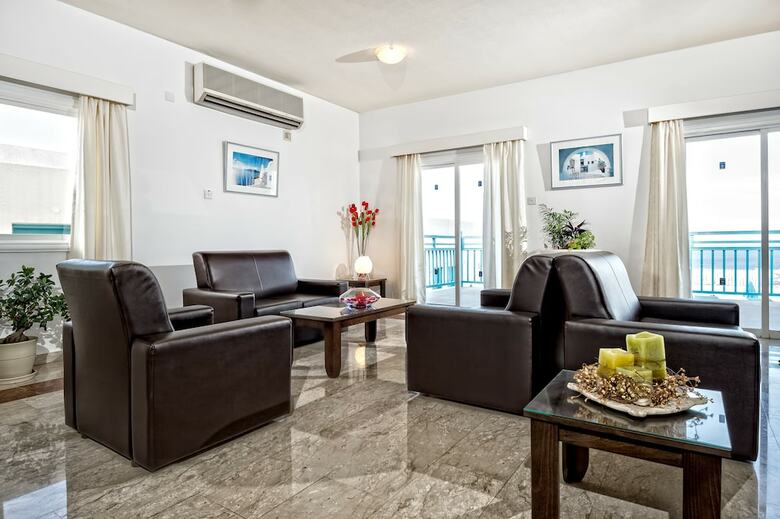 Aparthotel Sunny Hill Hotel Apartments