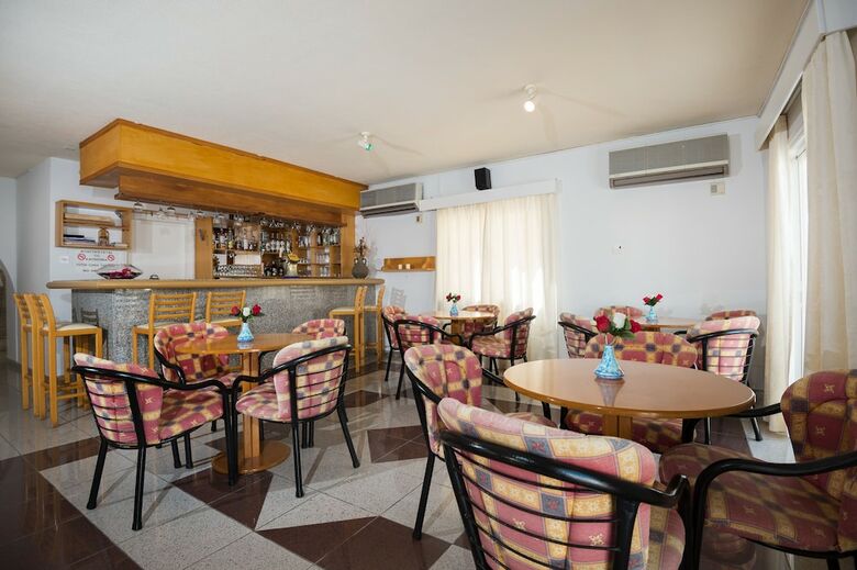 Aparthotel Sunny Hill Hotel Apartments