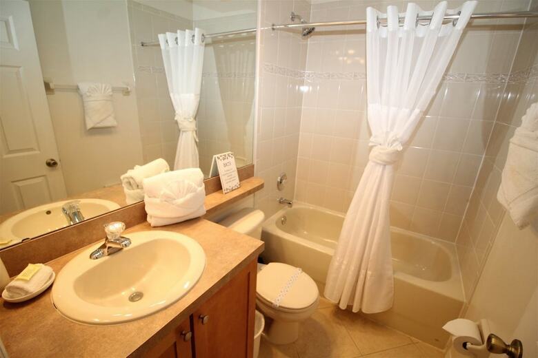 Villa Large 5 Bed Pool Home With Excellent Privacy