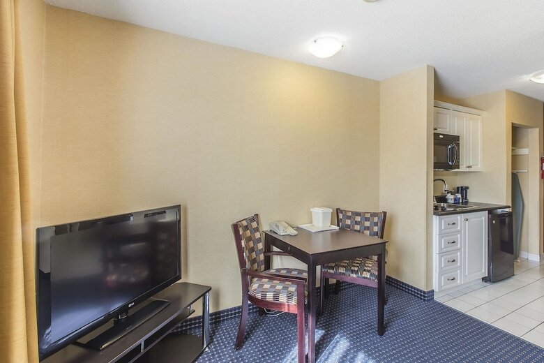 Hotel Comfort Inn
