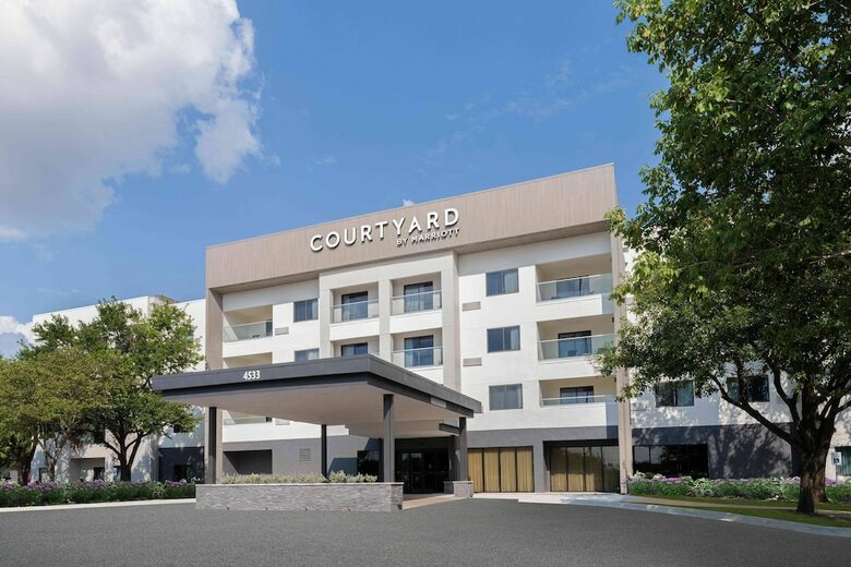 Hotel Courtyard By Marriott Austin South