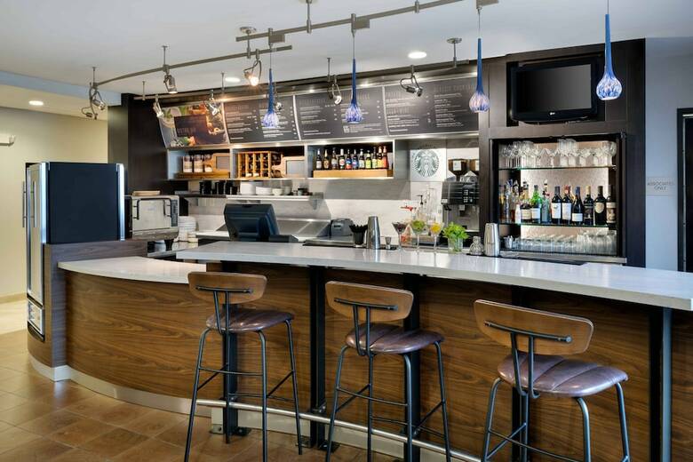 Hotel Courtyard By Marriott Austin South