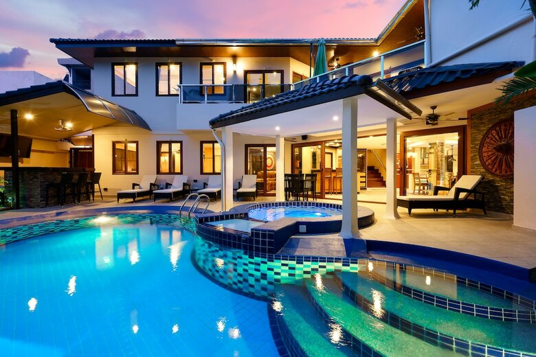 Luxury Pool Villa T1 Near Walking Street