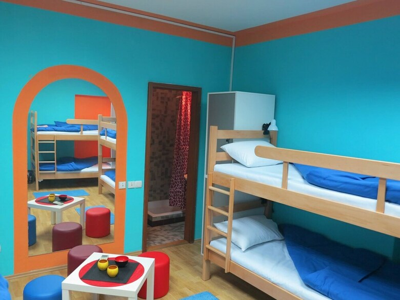 Hostal Traveler's Hostel & Apartments