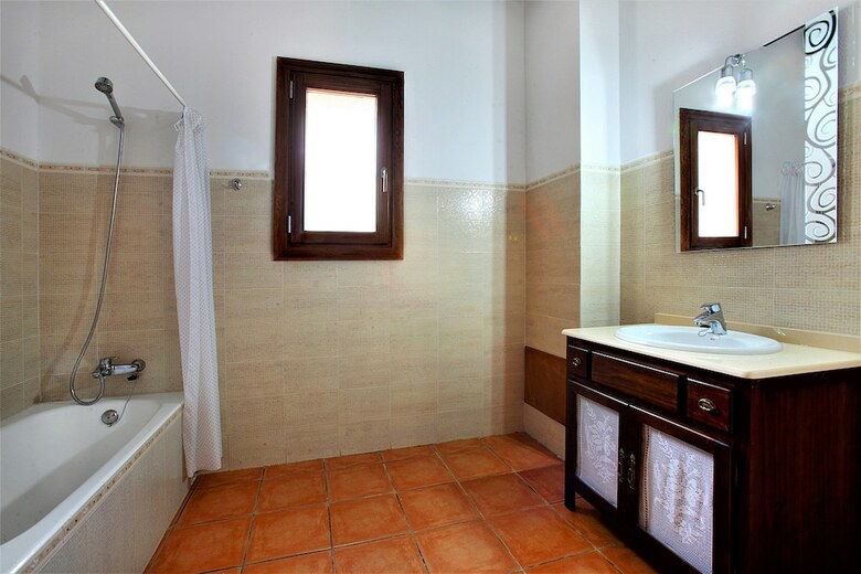 Finca Angoixes