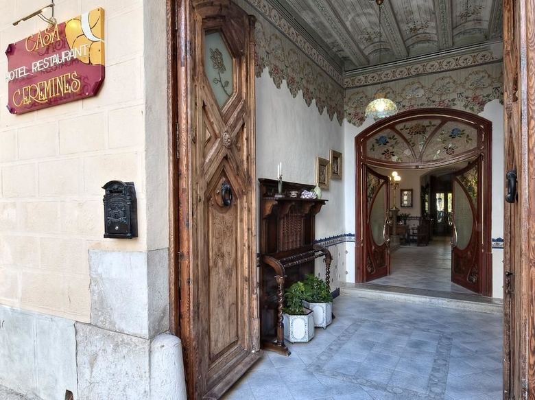 Hotel Casa Ceremines