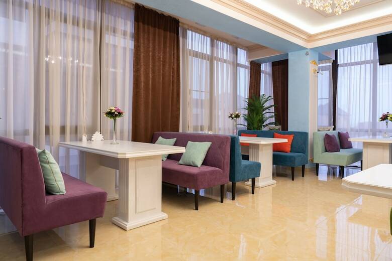 Aleon Hotel