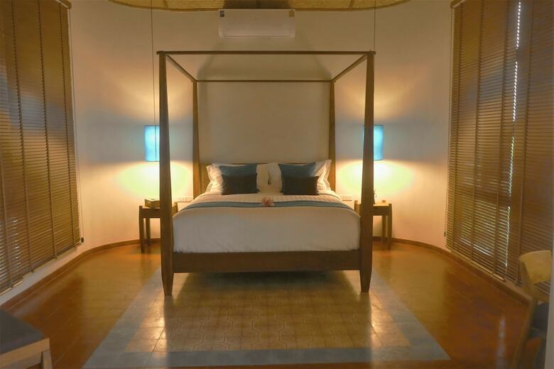 Hotel Sanjana Resort And Spa