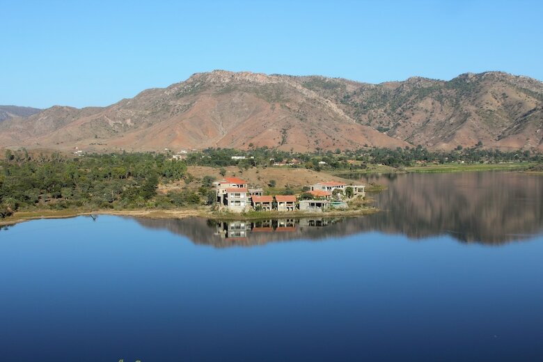 Hotel Jhadol Safari Resort