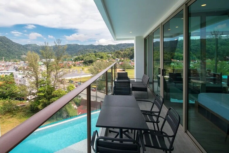 Oceana Sea View Apartments By Alexanders