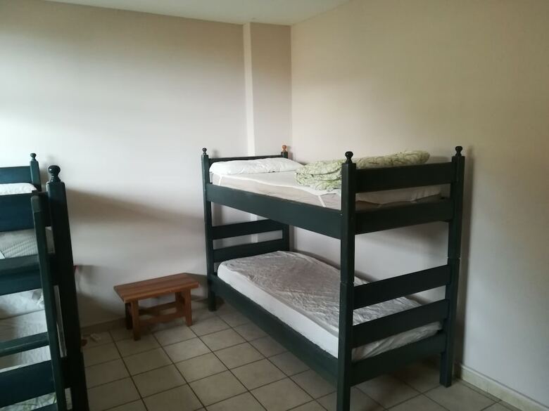 Hostal Ostello Aig Mergellina