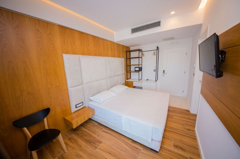 Inada Hotel