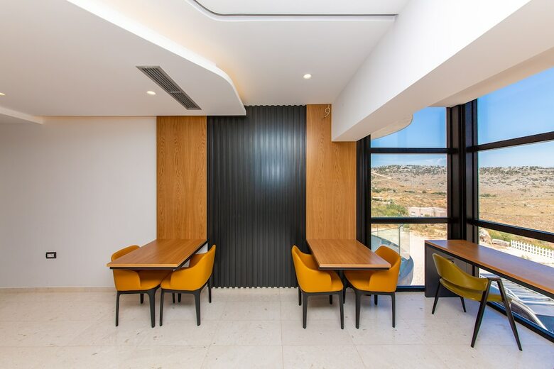 Inada Hotel