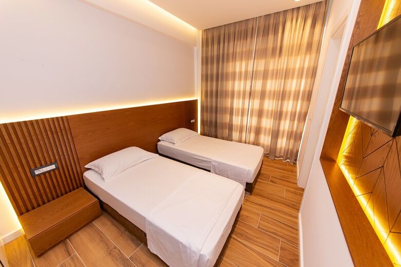 Inada Hotel