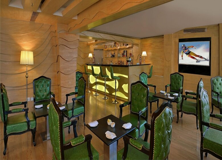 Apartamento Taurus Sarovar Portico