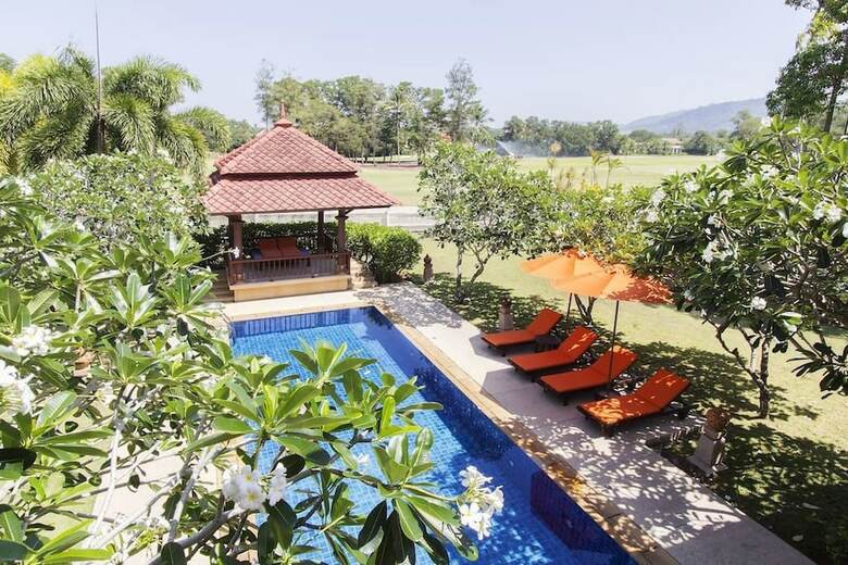 Laguna Golf Villa