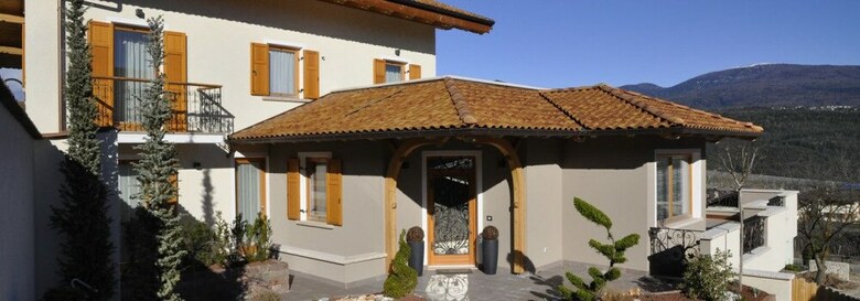 Horse House