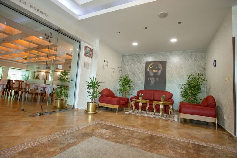 Hotel Terra Europe Brontes