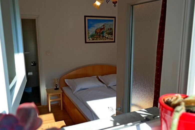 Hotel Guesthouse Podaca