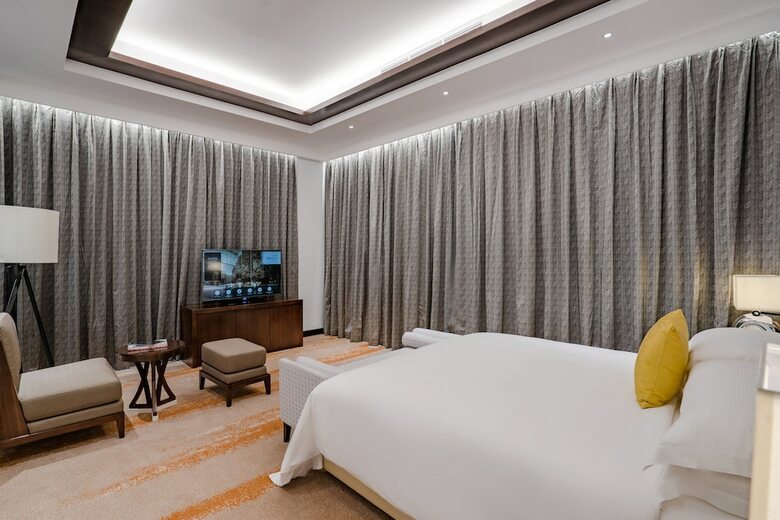 Hotel Johari Rotana