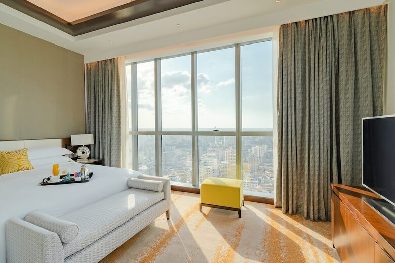 Hotel Johari Rotana