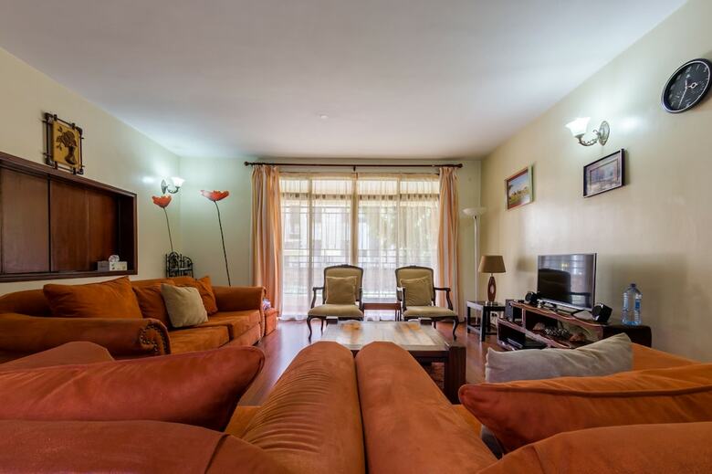 Hotel Takdiri Home