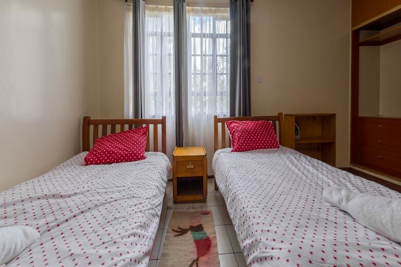 Hotel Takdiri Home