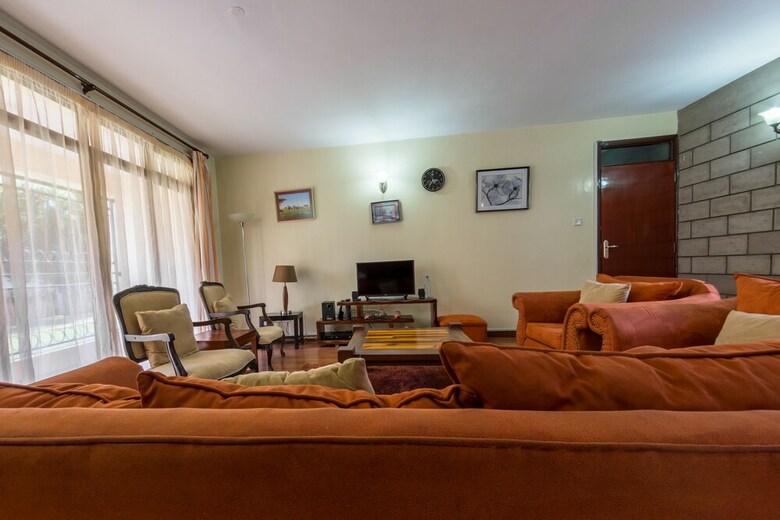 Hotel Takdiri Home