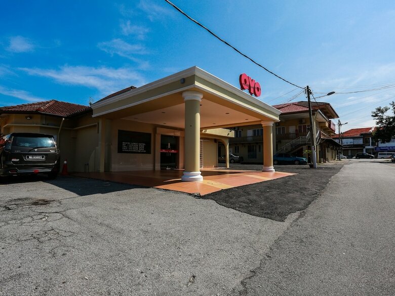 Oyo 44094 Bangi Lanai Hotel