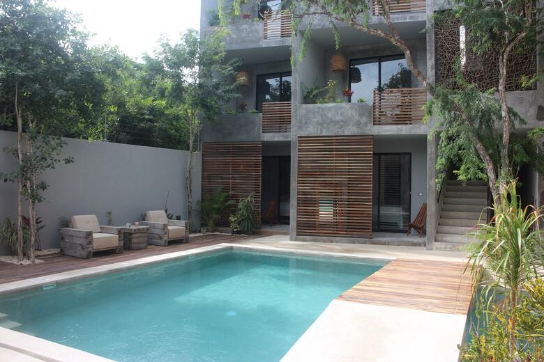 Little Gem Charme Hotel
